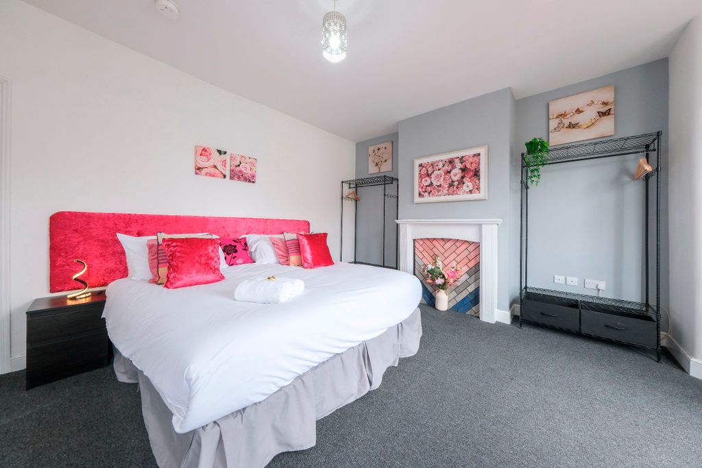 Additional image 11 of 5 bed semi-detached house to rentDouglas Road, Horfield, Bristol BS7