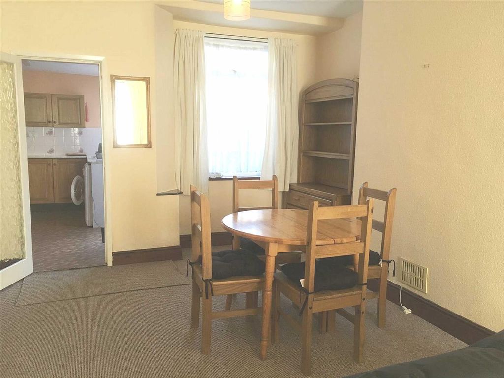 2 bed terraced house to rentWest Street, Hoole CH2