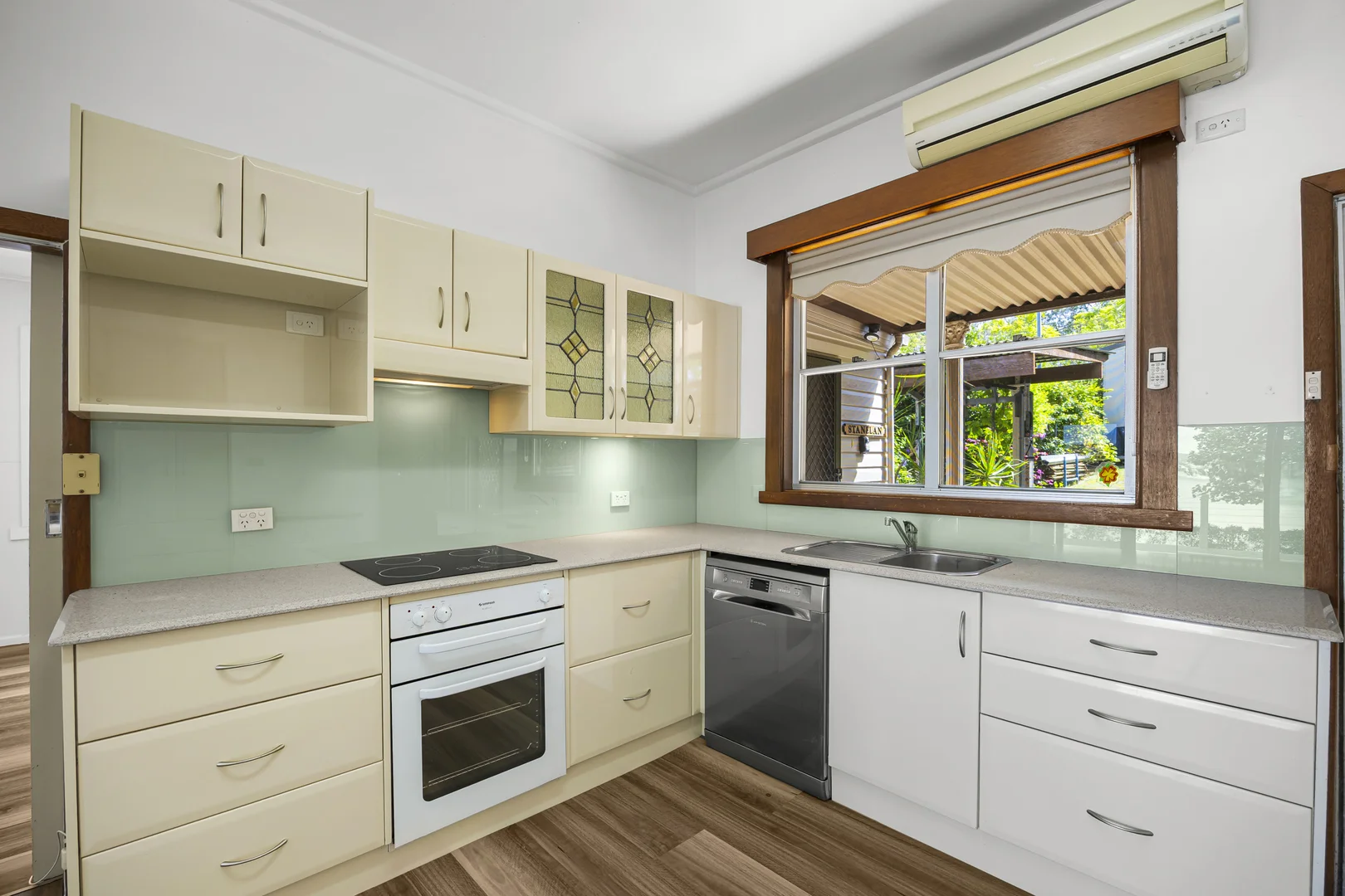 Additional image 7 of 51A Bay Road, Bolton Point NSW 2283