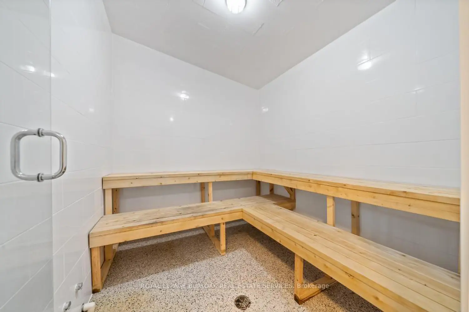 Additional image 19 of 442 Maple Avenue 1101