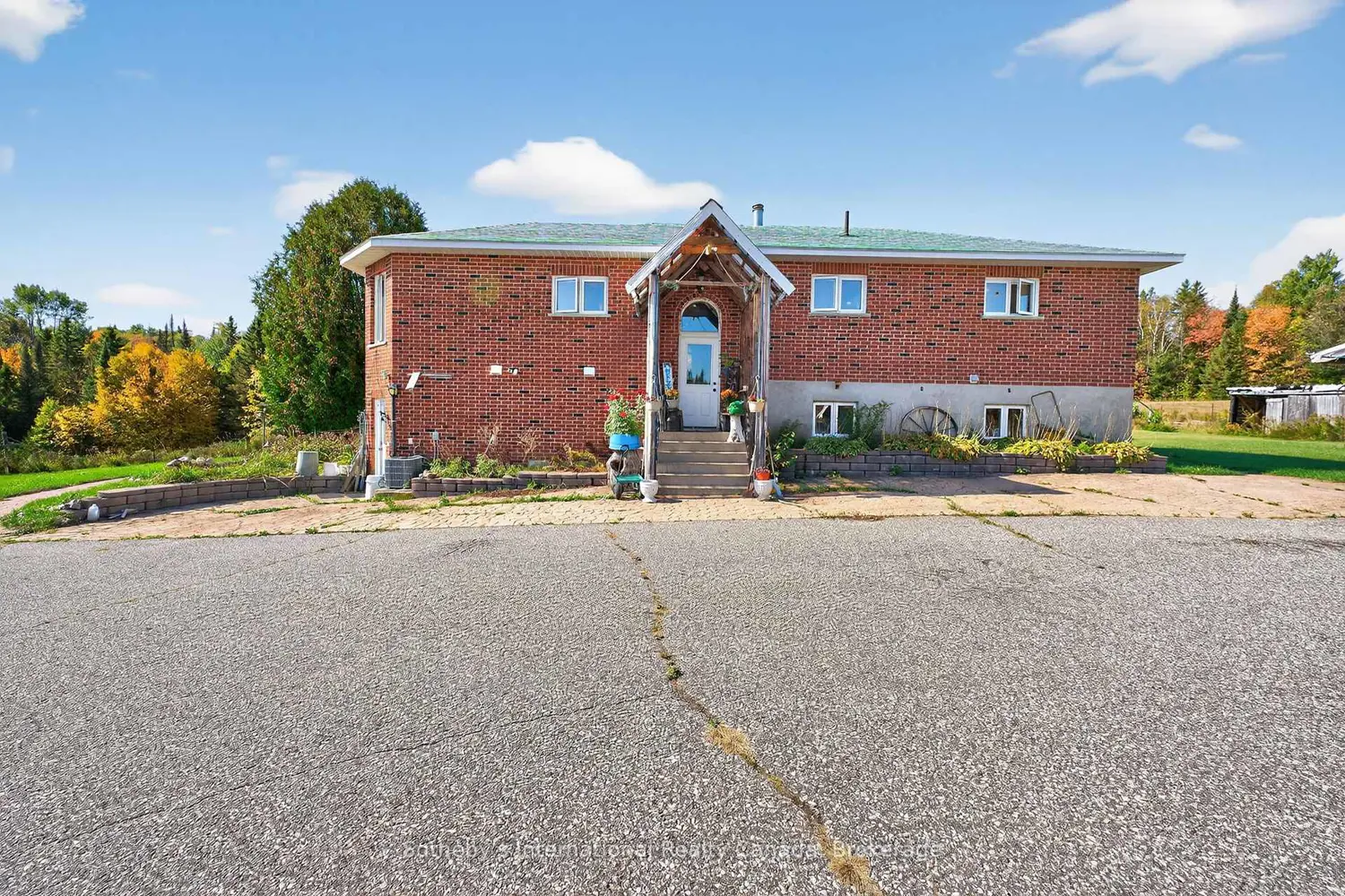 Additional image 4 of 122 Mcfadden Line