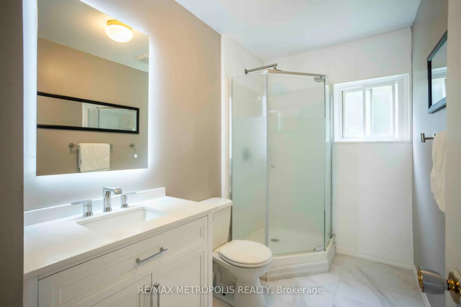 Additional image 10 of 56 Georgian Manor Drive