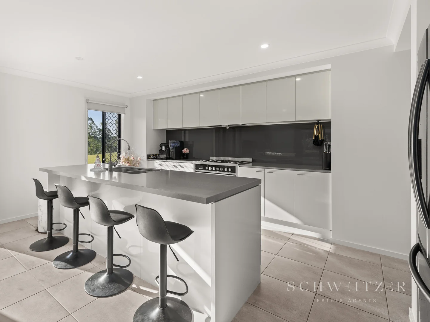 Additional image 9 of 120A Woodend Road, Woodend QLD 4305