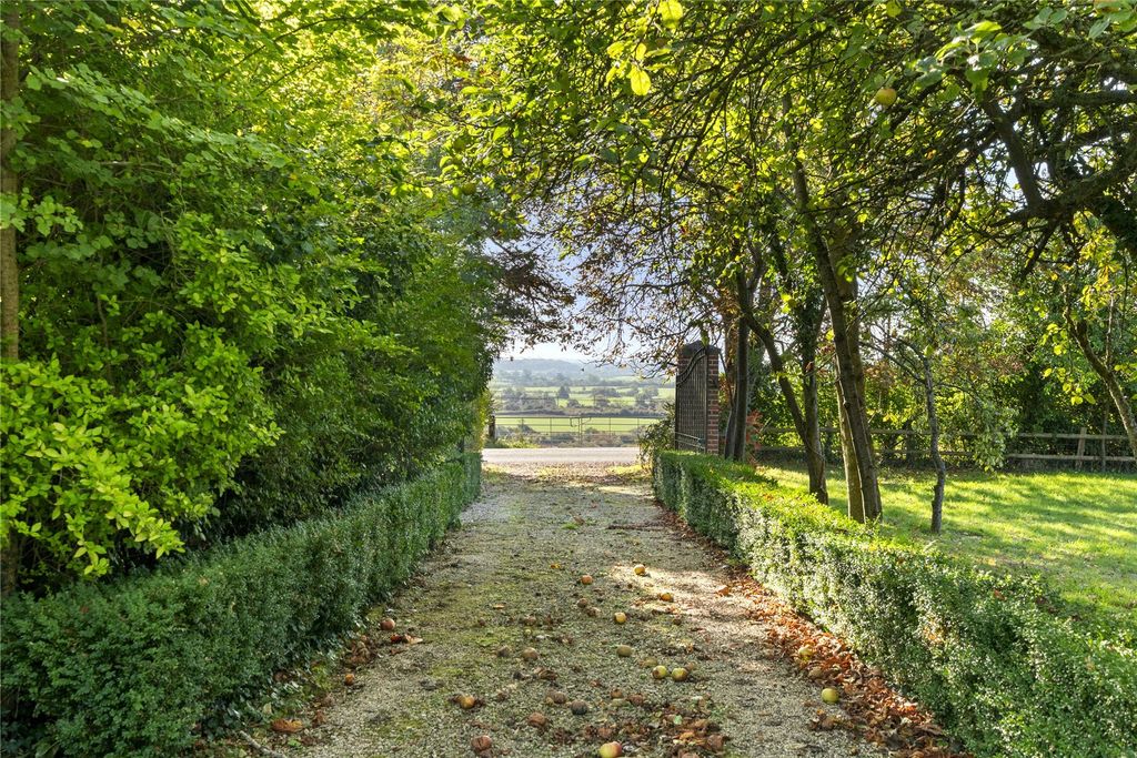 Additional image 23 of 5 bed detached house to rentThe Street, Brinkworth, Chippenham, Wiltshire SN15