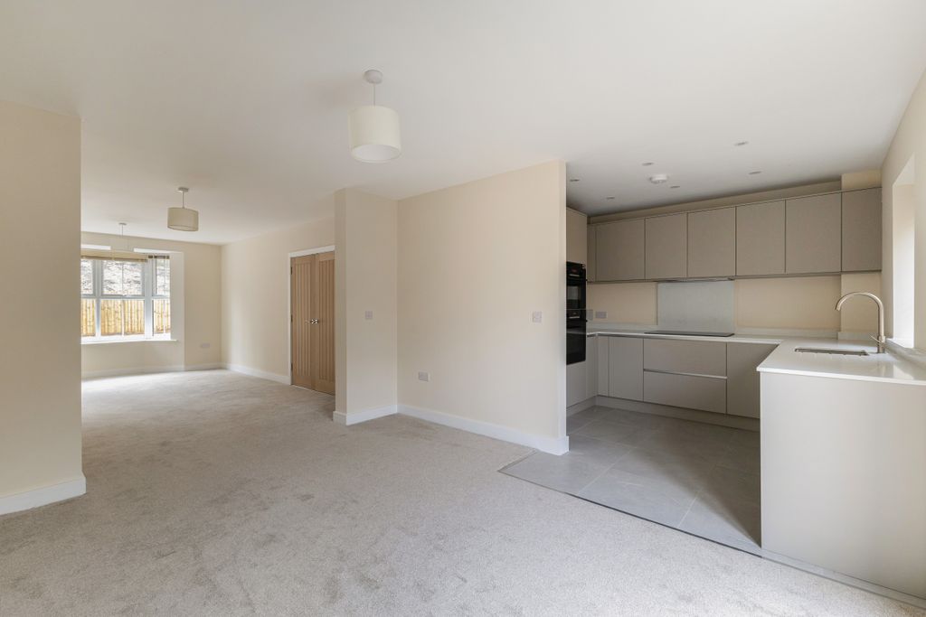 Additional image 3 of 4 bed town house to rentStation Road, Hungerford RG17