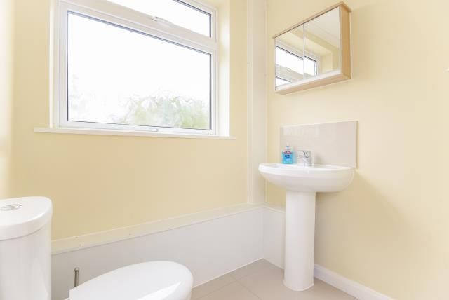 Additional image 6 of 3 bed town house to rentNewbury, Berkshire RG14