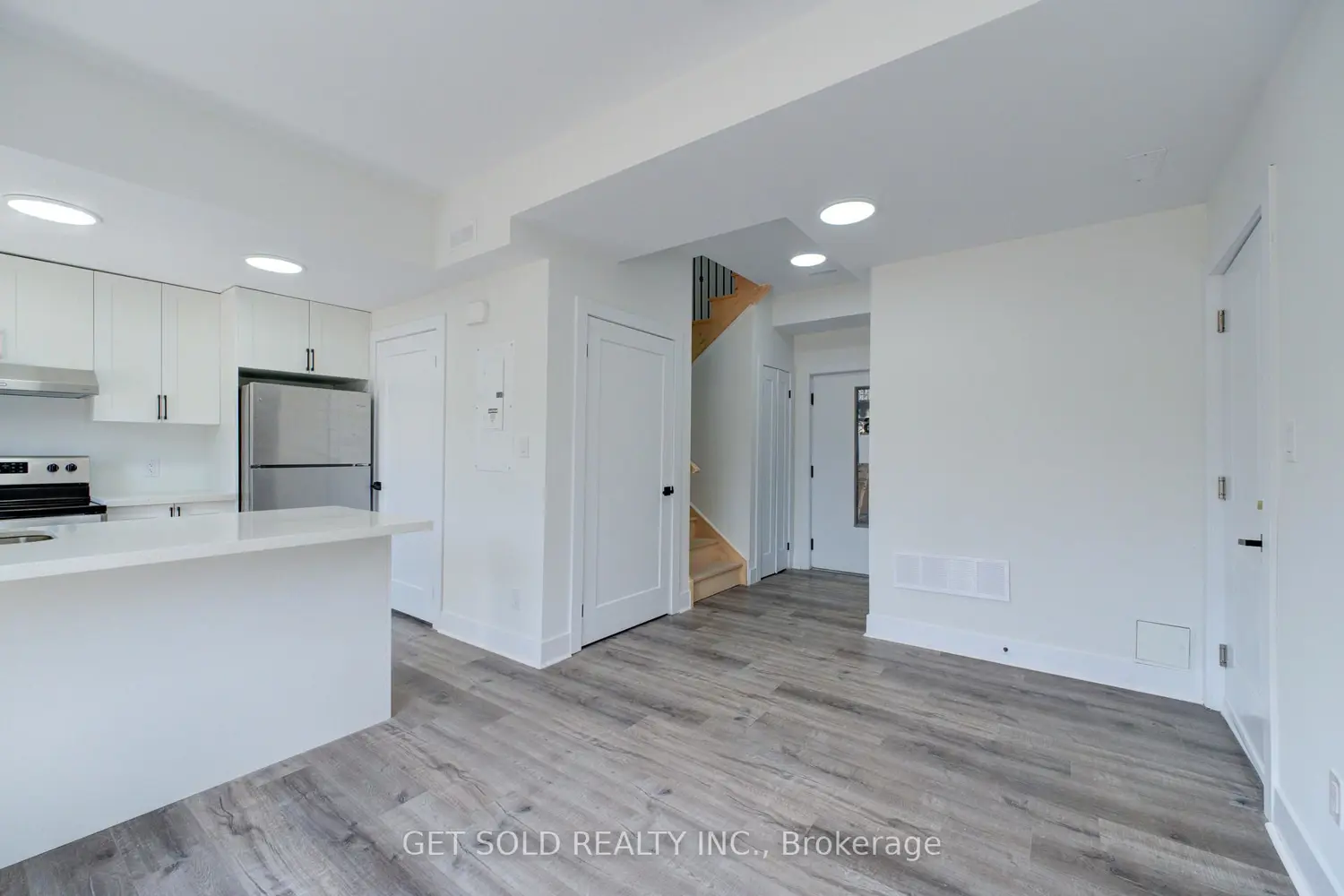 Additional image 4 of 6701 Thorold Stone Road 6