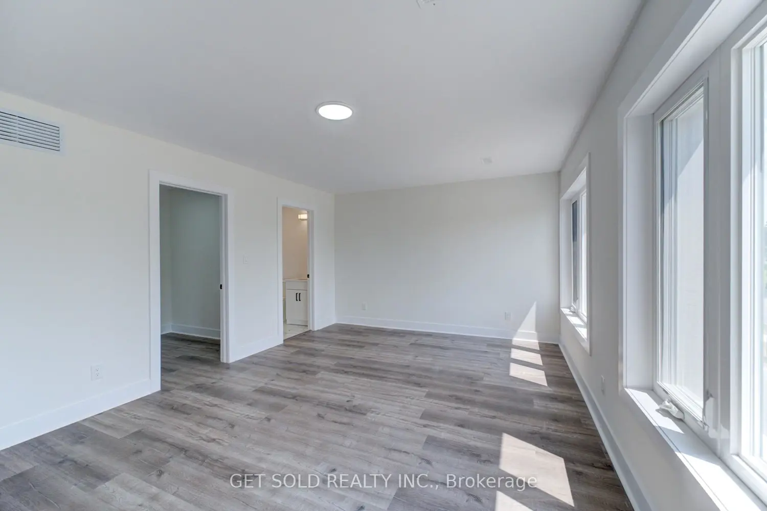 Additional image 11 of 6701 Thorold Stone Road 10