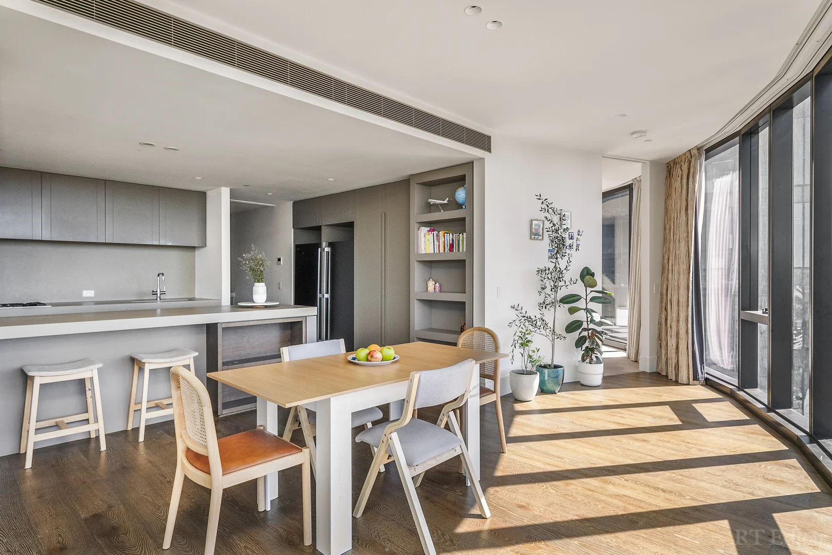 Additional image 6 of 2404/1 Almeida Crescent, South Yarra VIC 3141