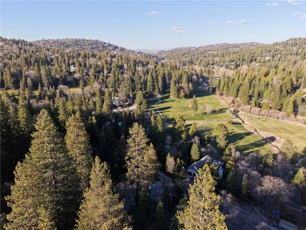 Additional image 86 of 26633 Thunderbird Dr, Lake Arrowhead, CA 92352