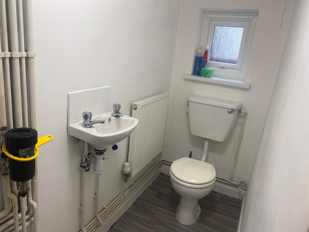 Additional image 11 of 2 bed property to rentArail Street, Six Bells, Abertillery NP13