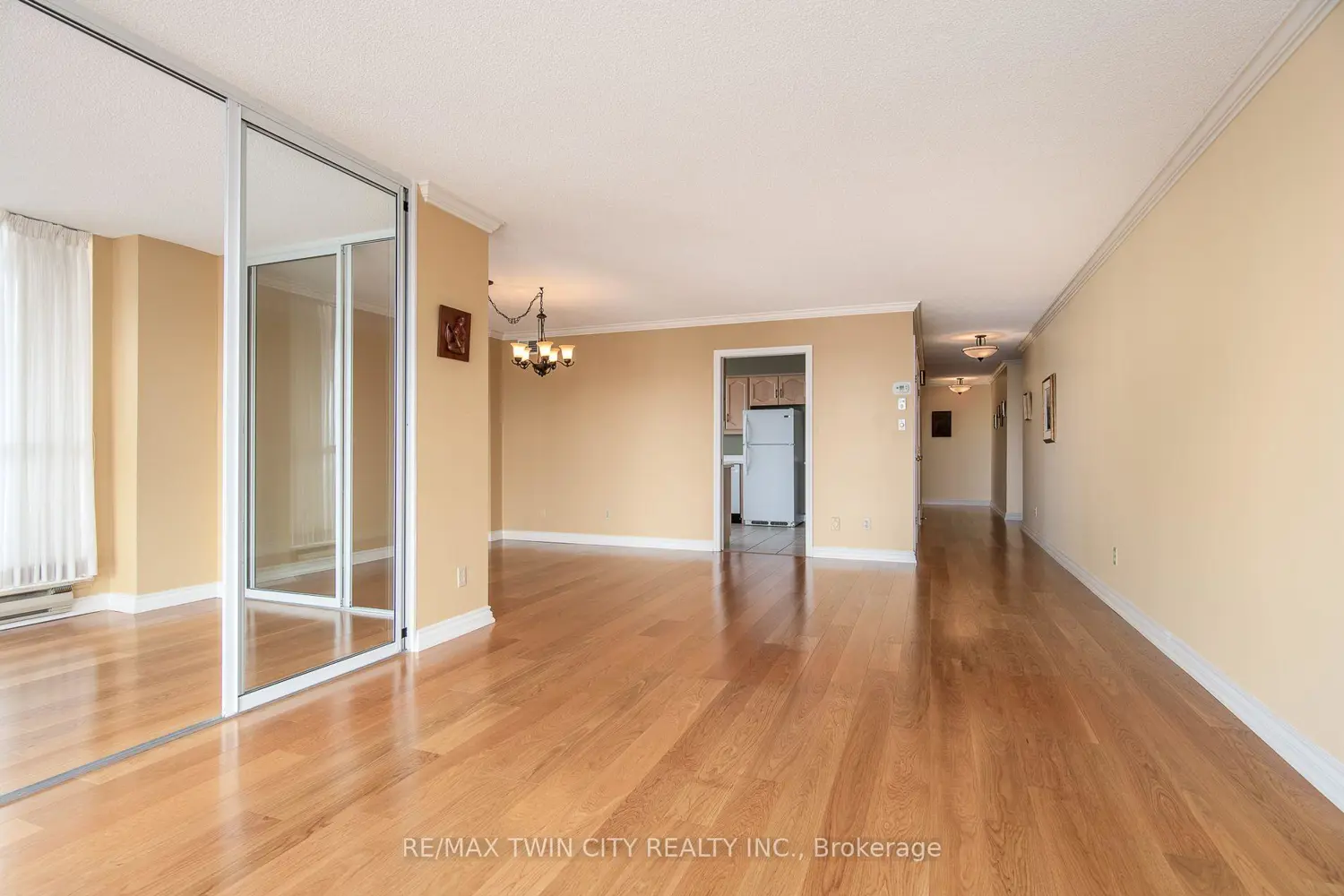 Additional image 7 of 2 Lancaster Street 504