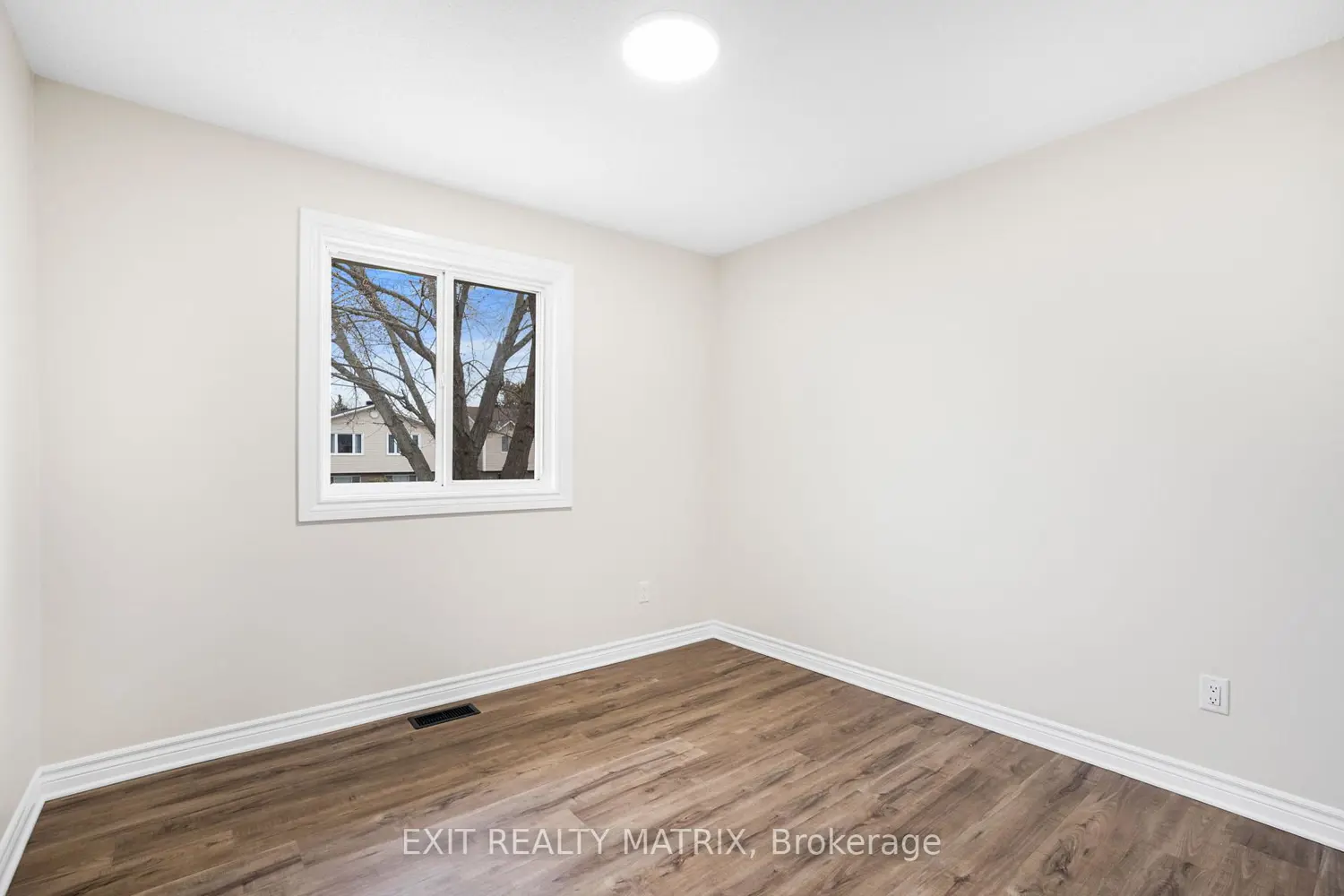 Additional image 15 of 58 Castlebeau Street