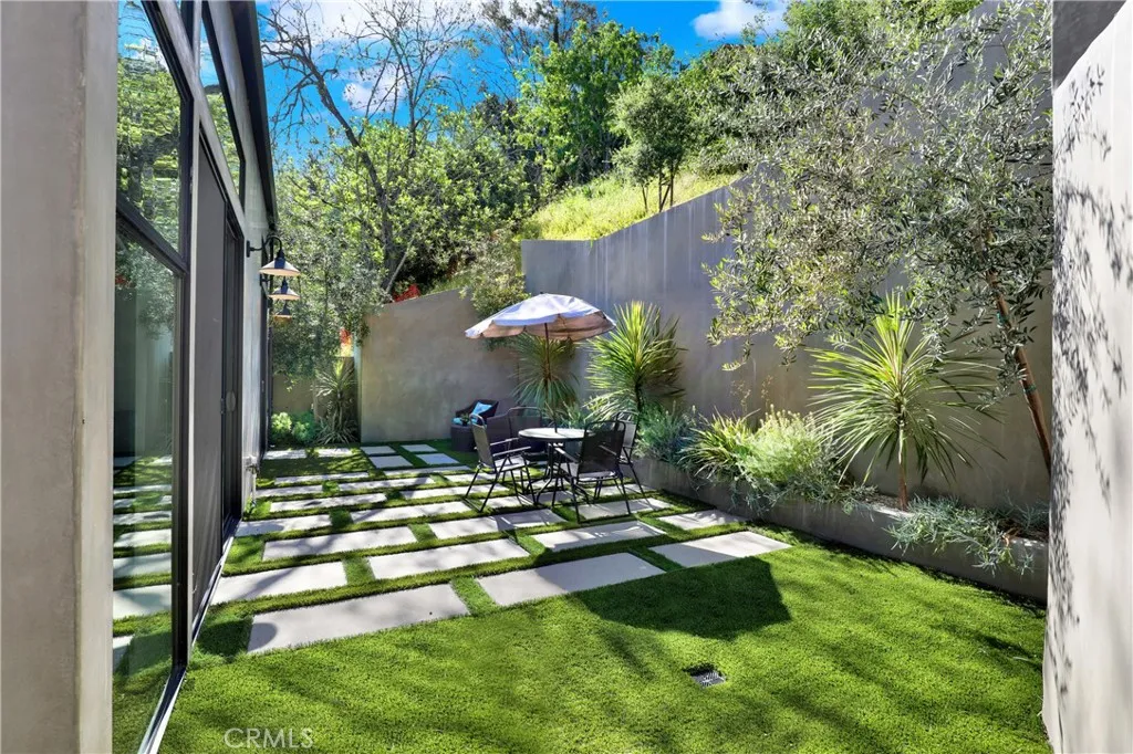 Additional image 74 of 3949 Glenalbyn Drive, Los Angeles, CA 90065