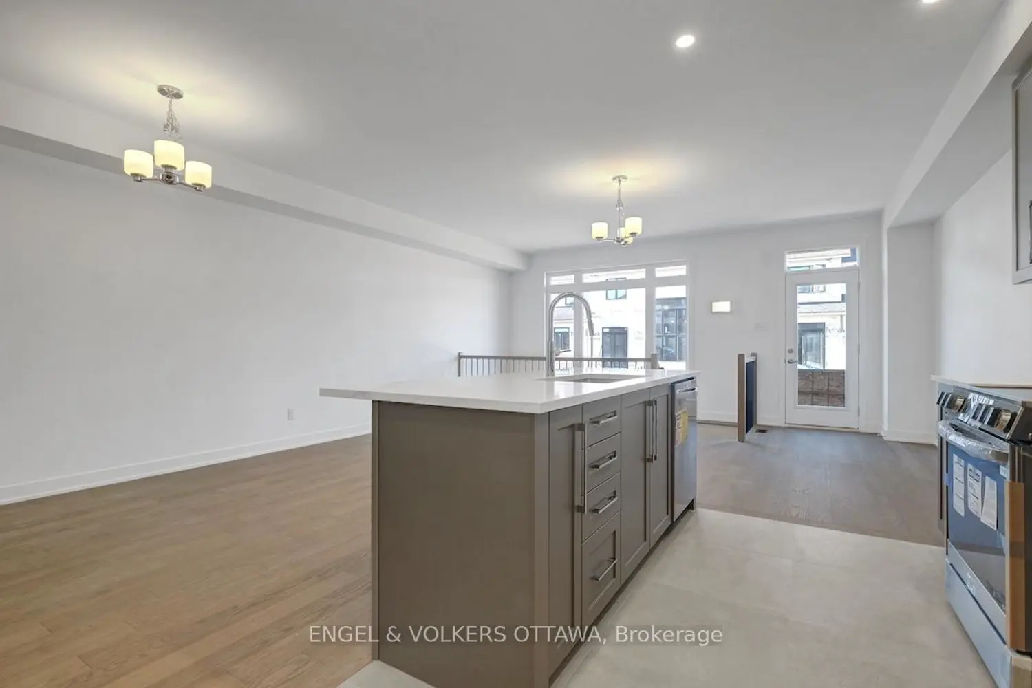 Additional image 8 of 95 San Felice Circle