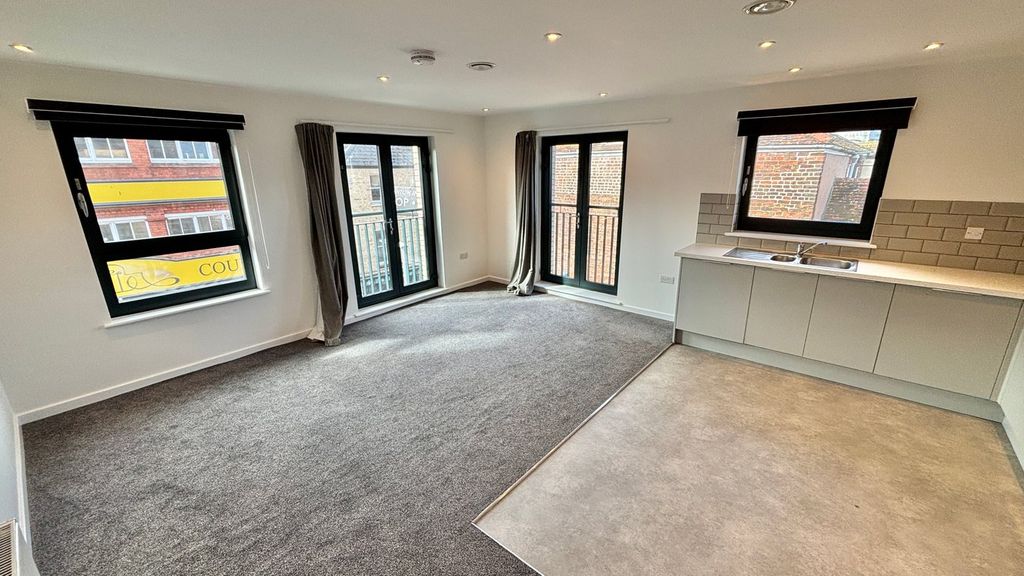 Additional image 3 of 2 bed flat to rentCoal Orchard, Taunton TA1