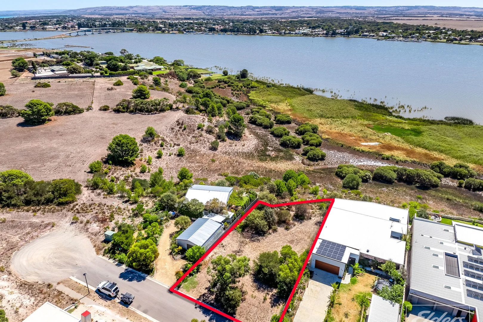 26 Fraser Drive, Hindmarsh Island SA 5214