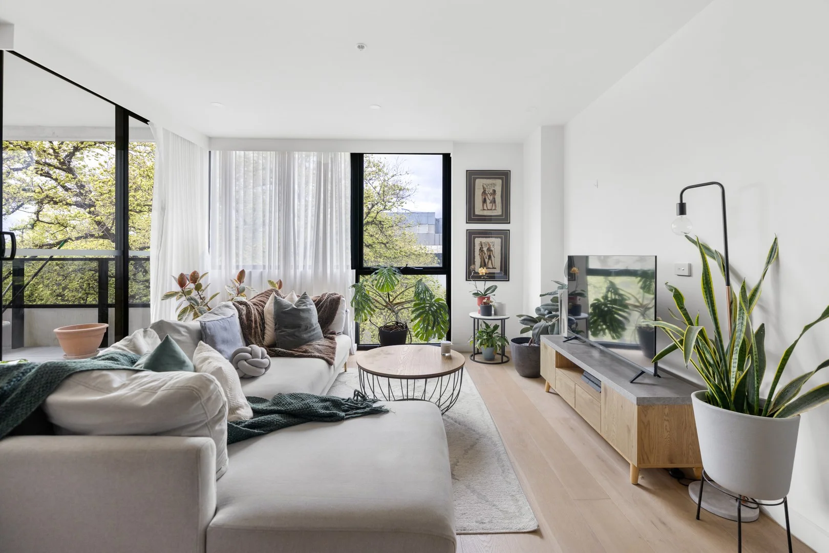 Additional image 4 of 307/12 Napier Street, Footscray VIC 3011