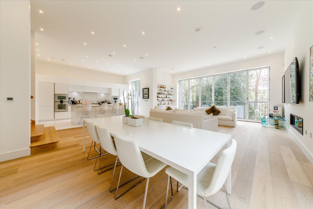 Additional image 8 of 5 bed detached house to rentLondon Road, Ascot, Berkshire SL5