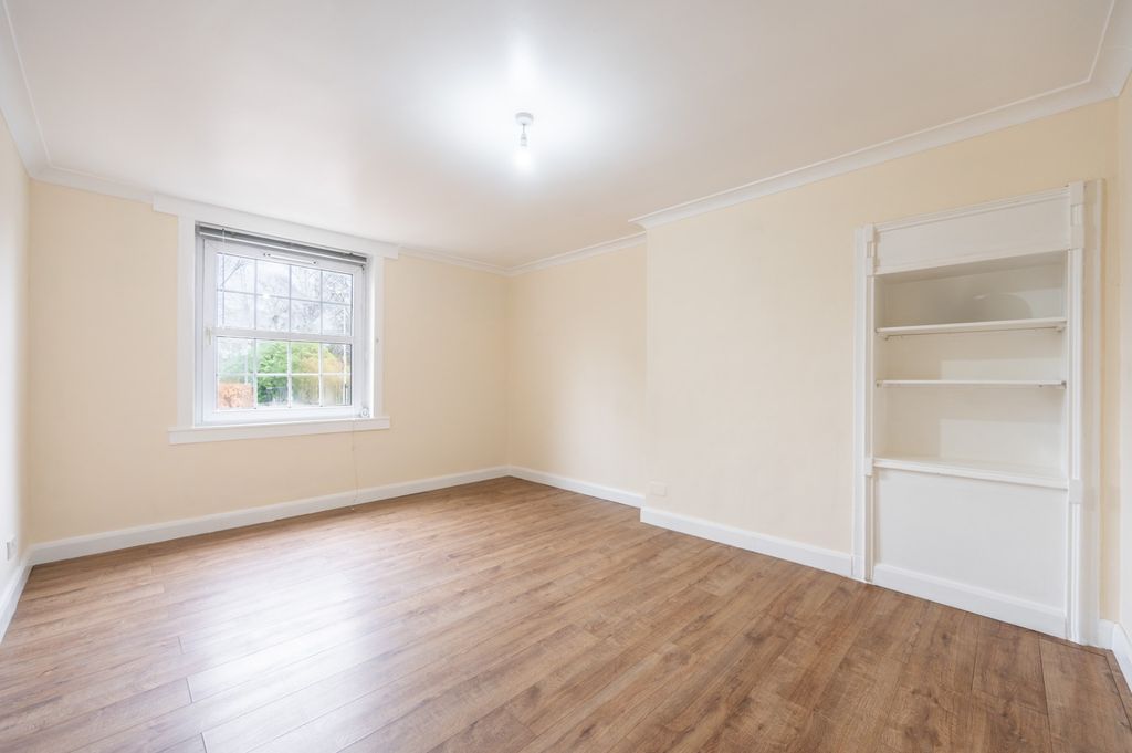Additional image 3 of 1 bed flat to rentWhitehurst, Bearsden, Glasgow G61