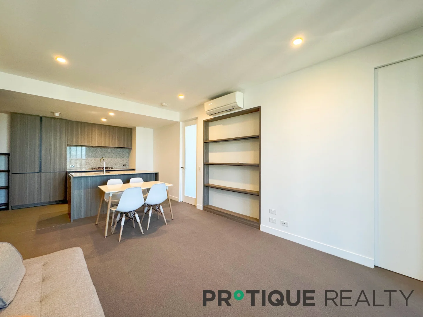 Additional image 4 of 2915/160 Victoria Street, Carlton VIC 3053