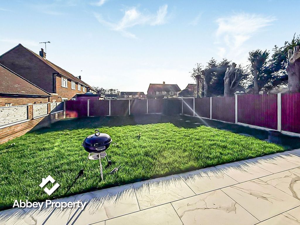 Additional image 13 of 5 bed semi-detached house to rentPriestleys, Luton LU1