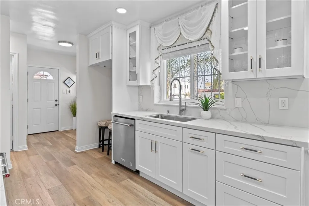 Additional image 43 of 9801 S Hobart Boulevard, Los Angeles, CA 90047