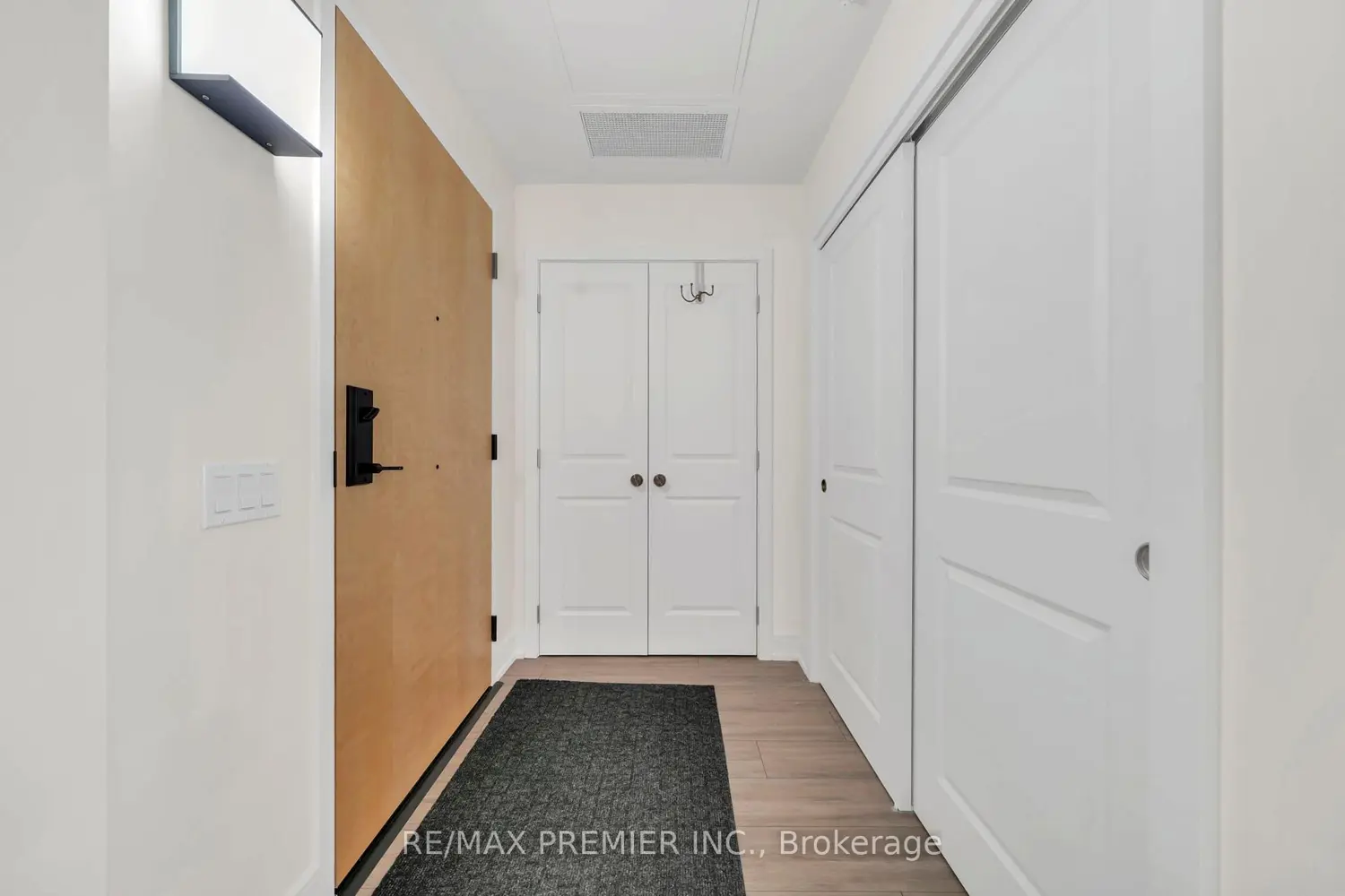 Additional image 4 of 121 Mary Street 309