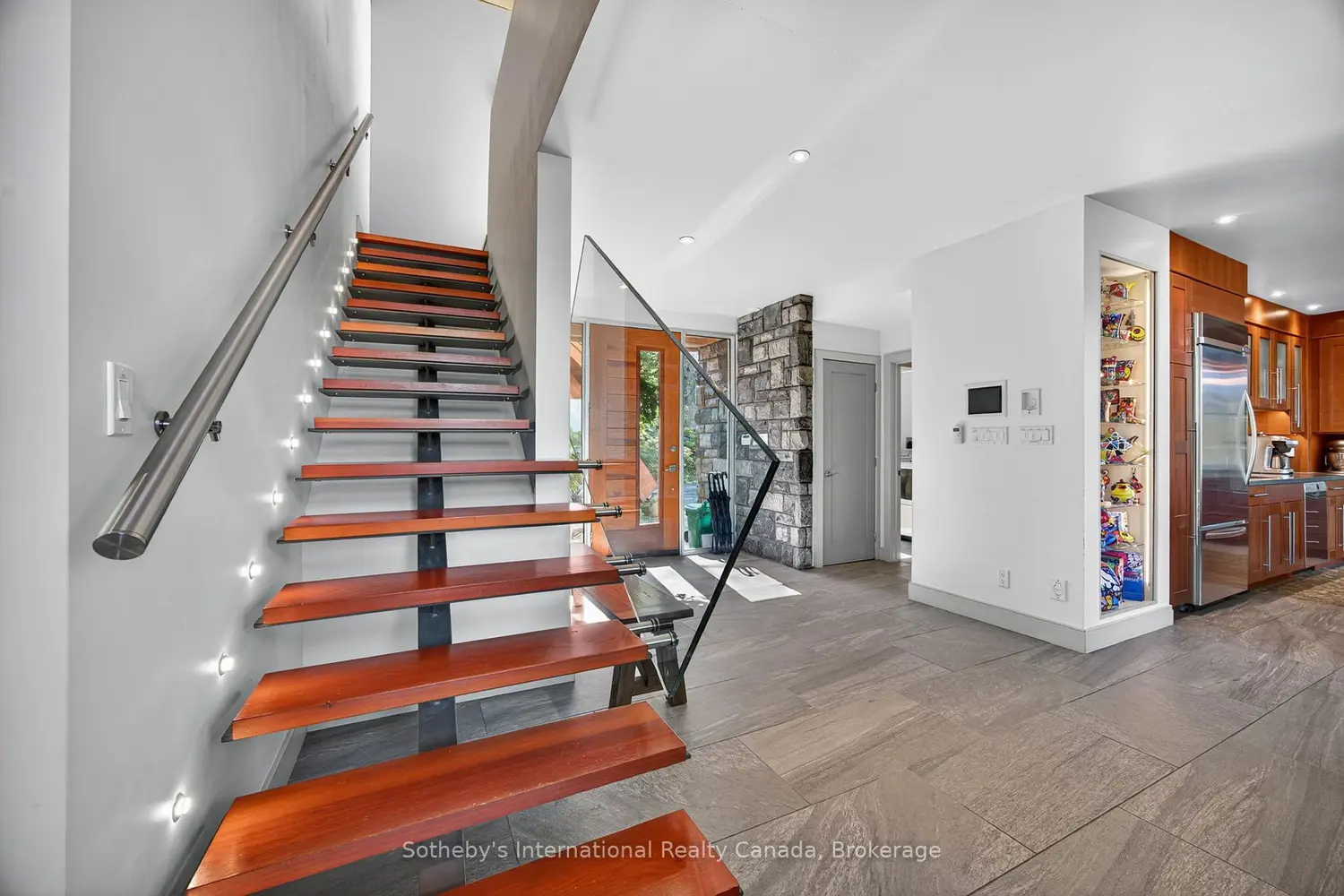 Additional image 17 of 463 Otter Lake Road