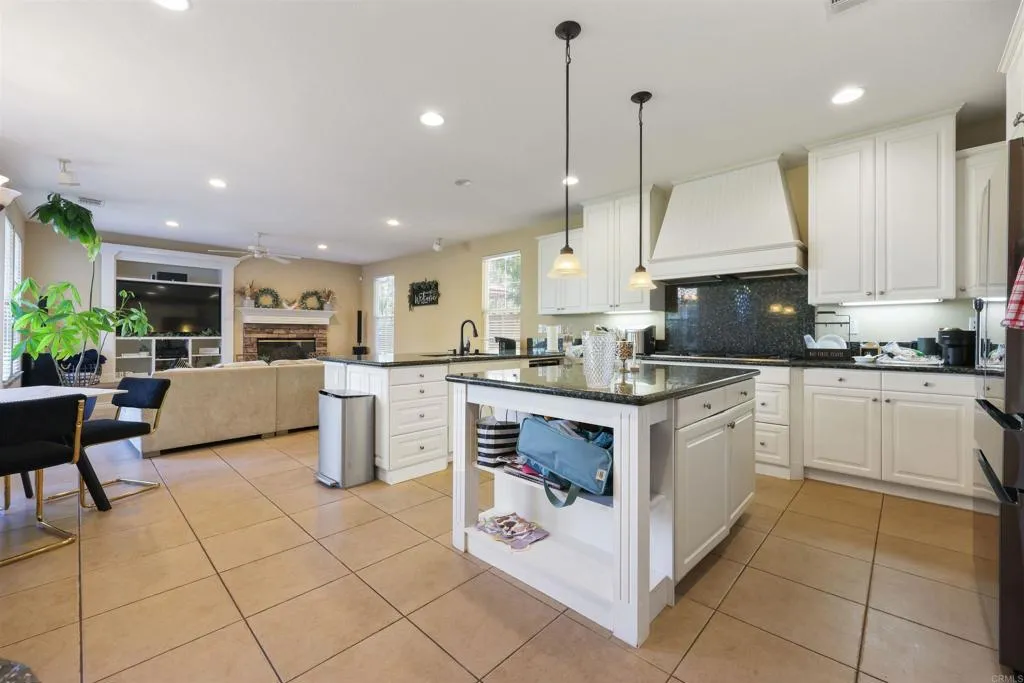 Additional image 39 of 8368 Entreken Way, San Diego, CA 92129