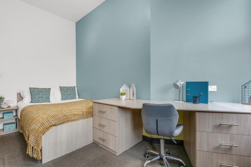 Additional image 7 of 5 bed shared accommodation to rentOtley Road, Leeds LS6