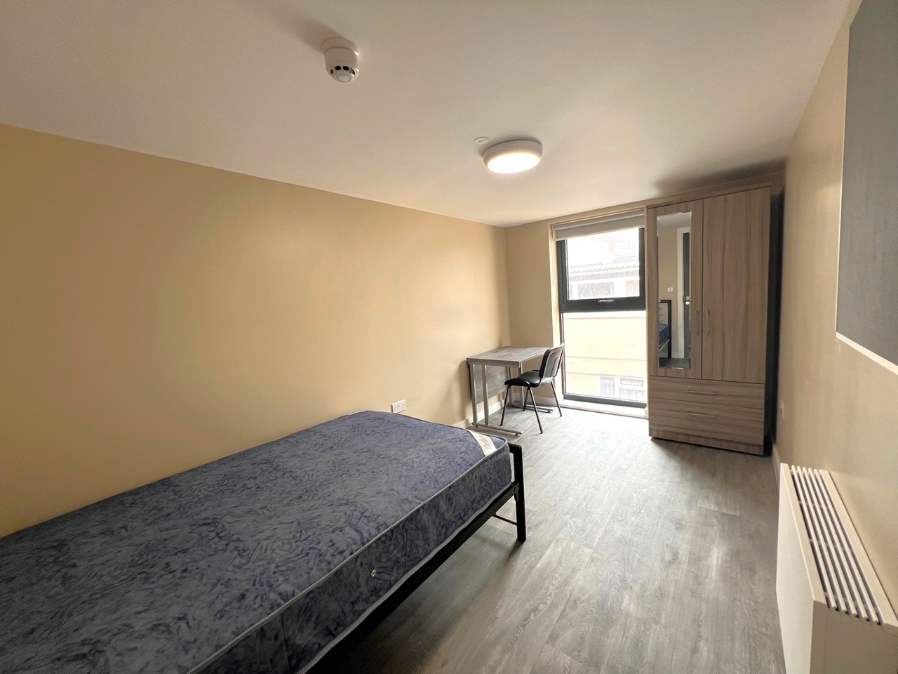 4 Bed Flat, St Augustines Parade, BS1, N1 7GU