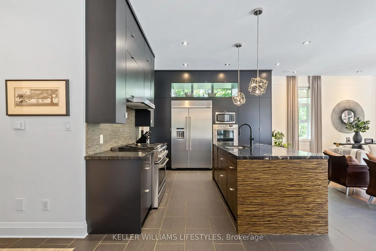 Additional image 10 of 649 Valleystream Walk