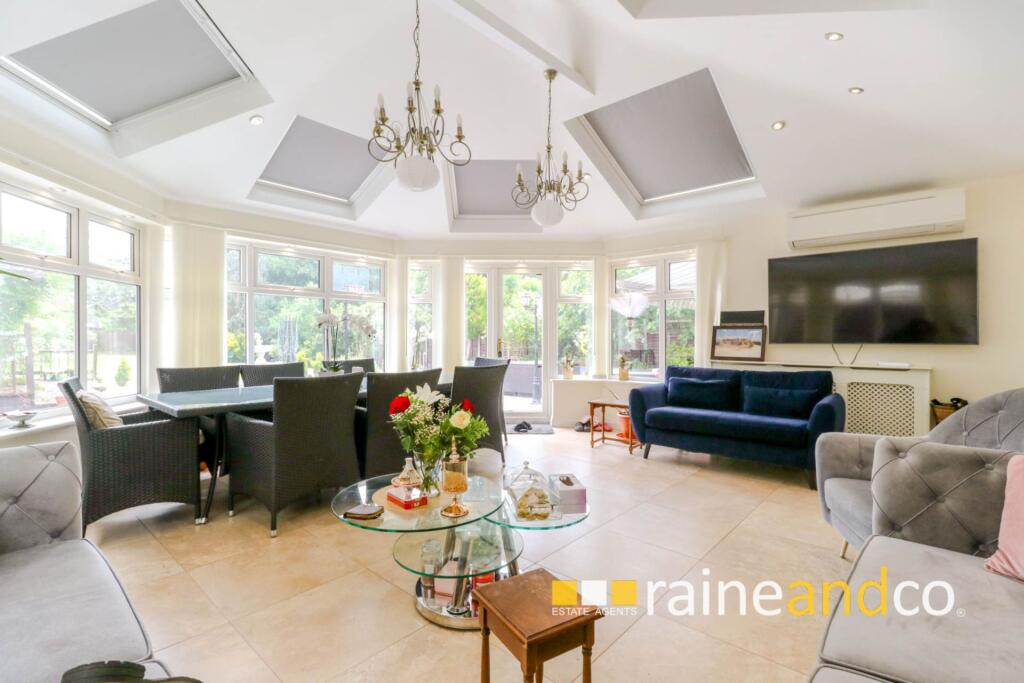 Additional image 17 of St Albans Road West, Hatfield