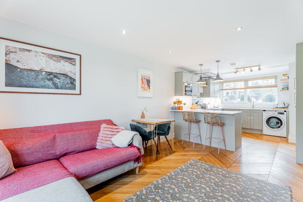 Additional image 5 of Hillside Court, Hillside Road, St. Albans, Hertfordshire, AL1