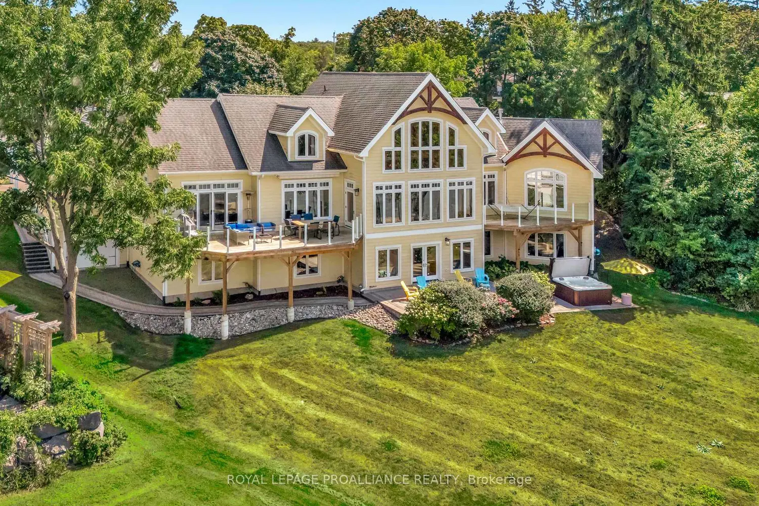 12698 Loyalist Parkway photo 3