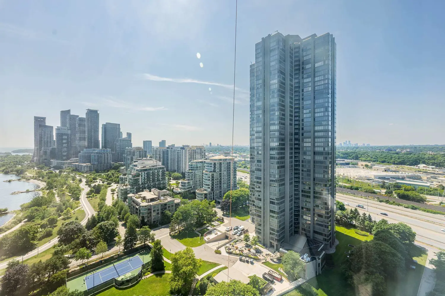 Additional image 17 of 1 Palace Pier Court 2407