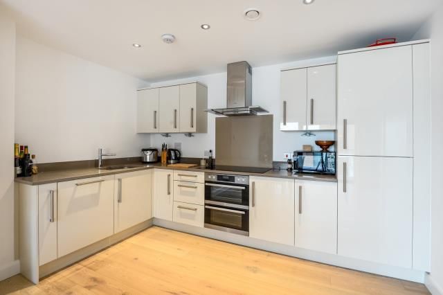 Additional image 2 of 1 bed flat to rentNewbury, Berkshire RG14