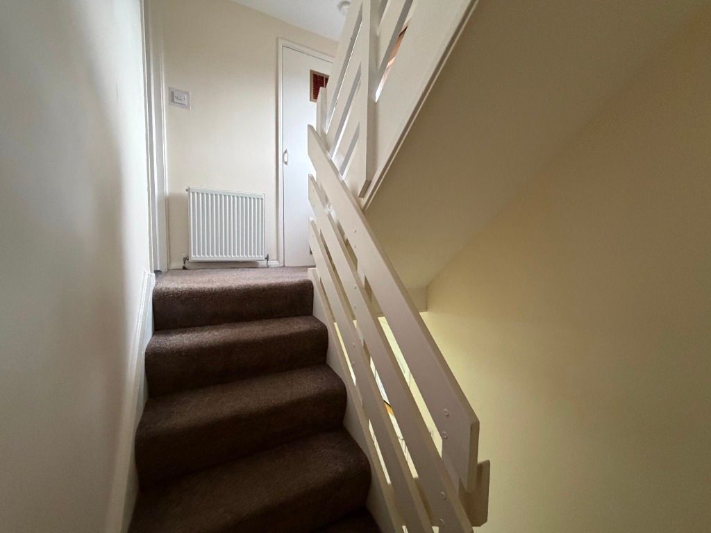 Additional image 3 of 3 bed maisonette to rentKenilworth Rise, Livingston EH54