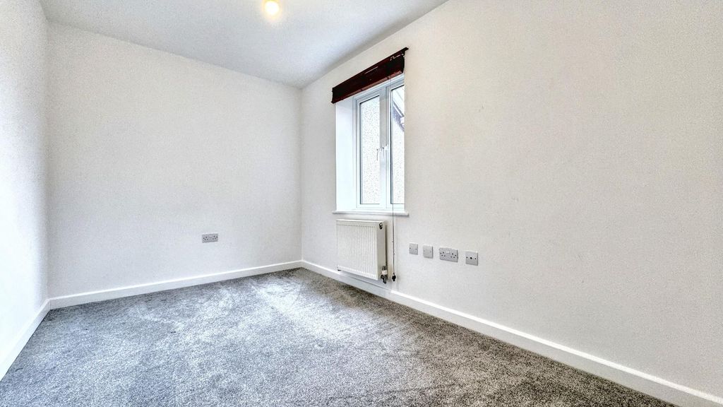 Additional image 5 of 4 bed end terrace house to rentAshley Mews, Portview Road, Bristol BS11