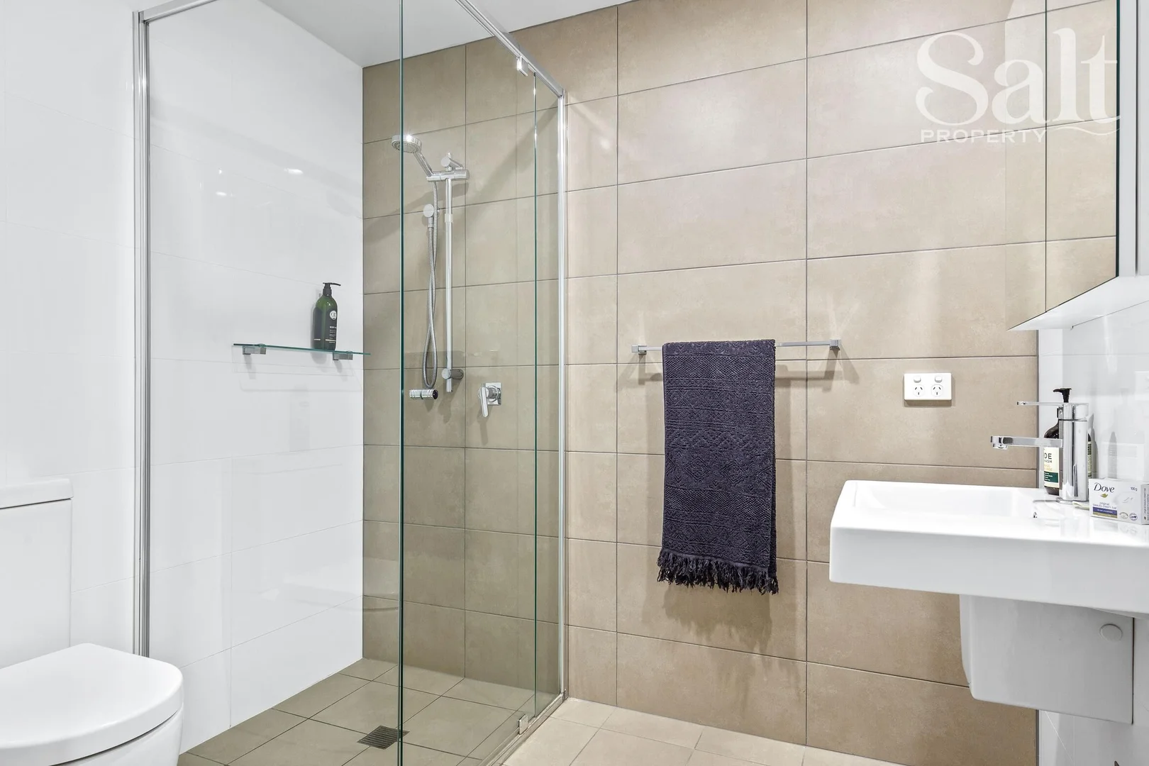 Additional image 7 of 302/77 Shortland Esplanade, Newcastle NSW 2300