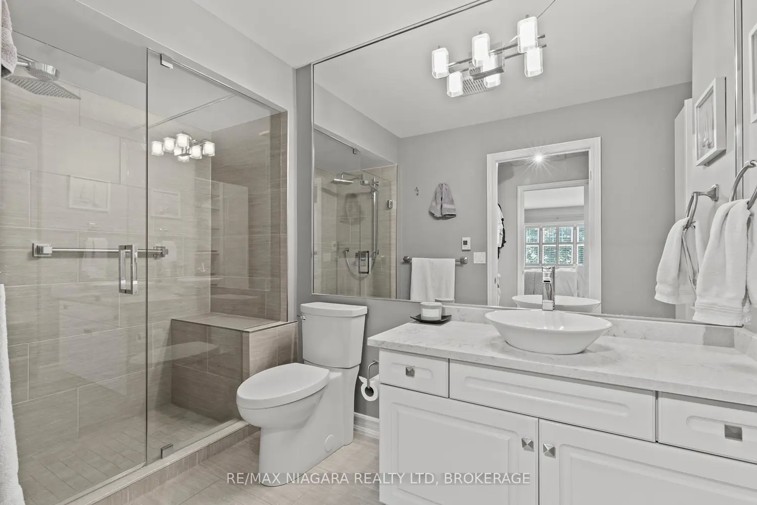 Additional image 10 of 88 Lakeport Road 3