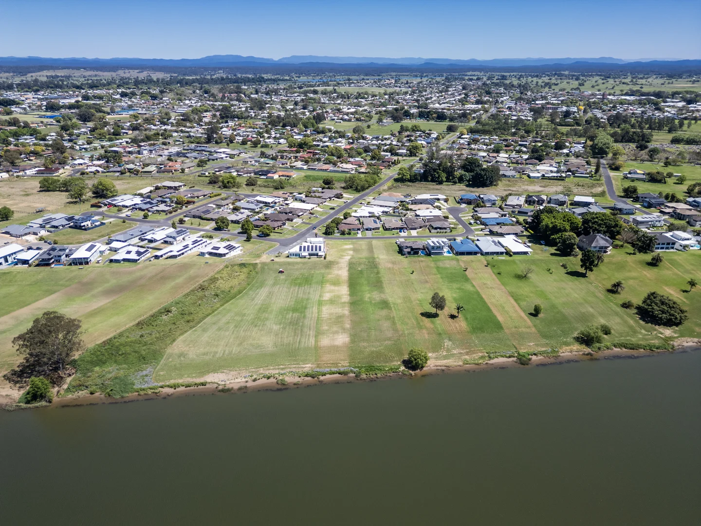 Additional image 9 of 6 Mark Close, Grafton NSW 2460