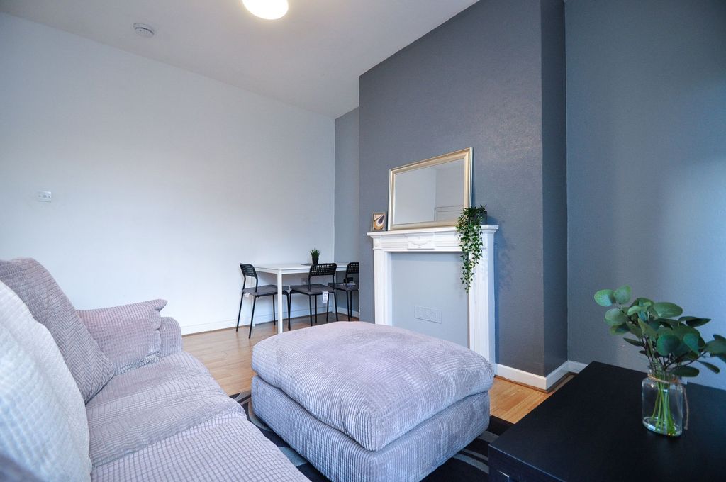 Additional image 5 of 1 bed property to rentCaerleon Road, Newport NP19