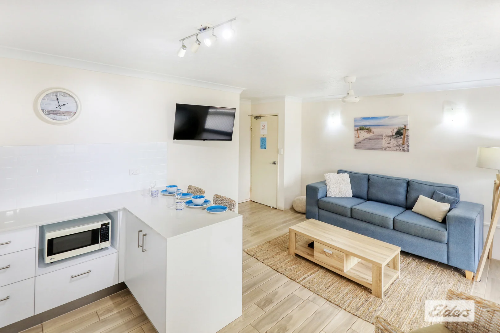 Additional image 26 of 1/100 Scenic Highway, Lammermoor QLD 4703