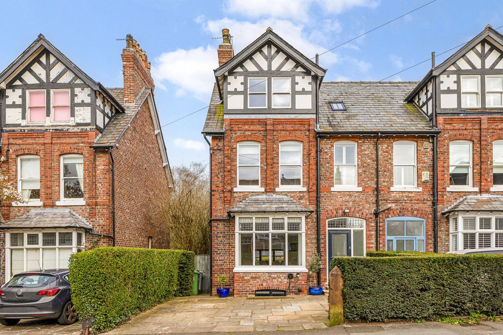 Additional image 31 of 5 bed semi-detached house to rentTrafford Road, Alderley Edge SK9