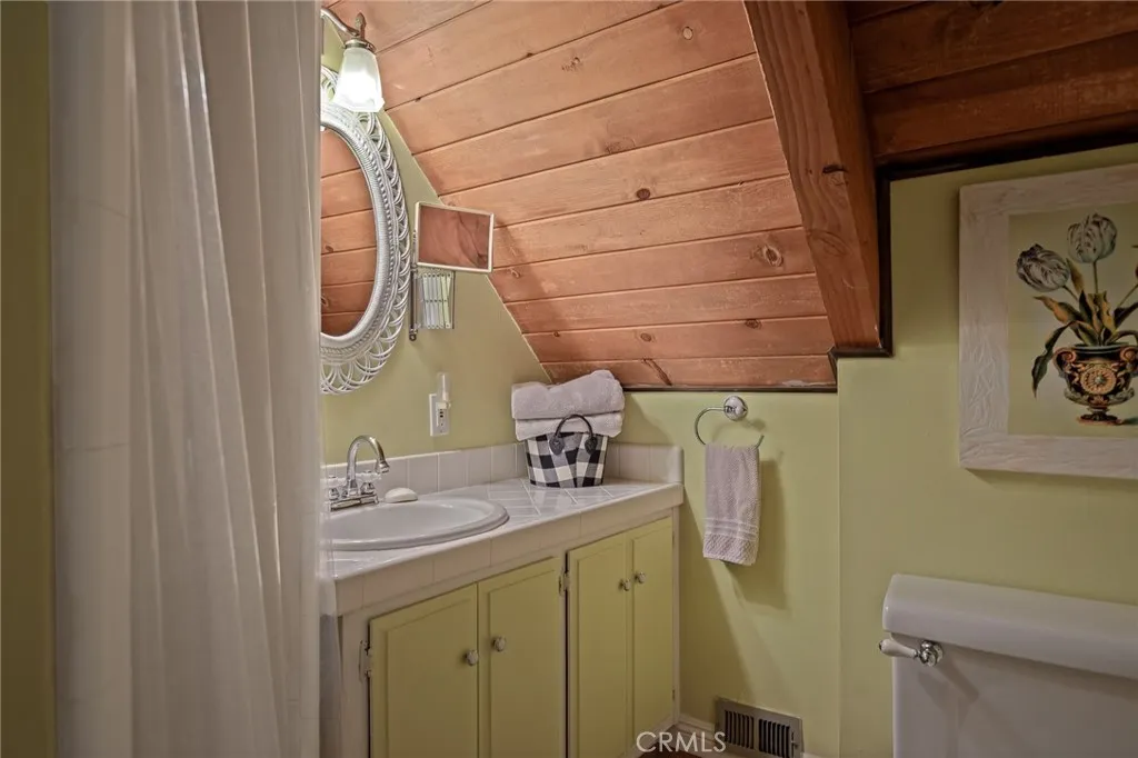 Additional image 24 of 831 Nadelhorn Dr, Lake Arrowhead, CA 92352