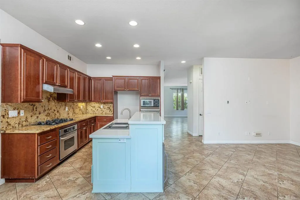 Additional image 10 of 1701 Irwin St, Chula Vista, CA 91913