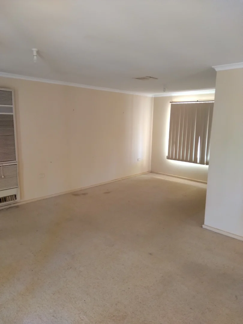 Additional image 4 of 4 Clayton Court, Roxby Downs SA 5725