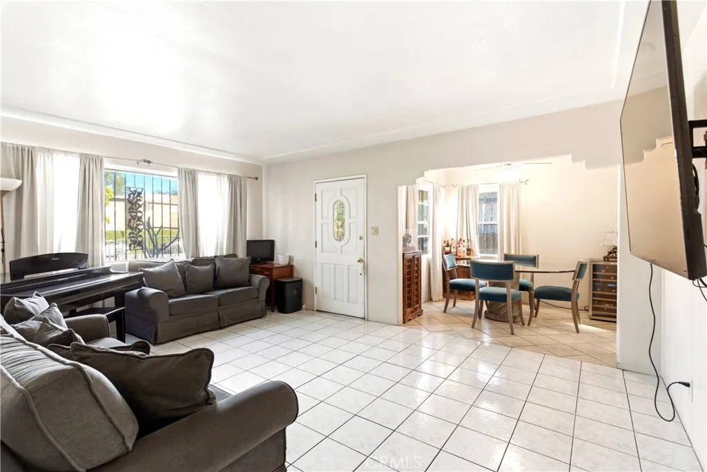 Additional image 6 of 10731 Wright Road, South Gate, CA 90280